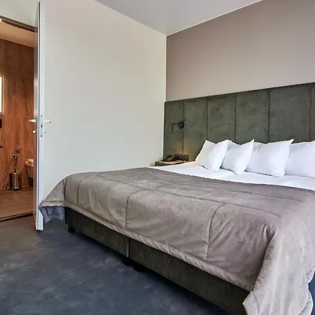 Fomich Hotel