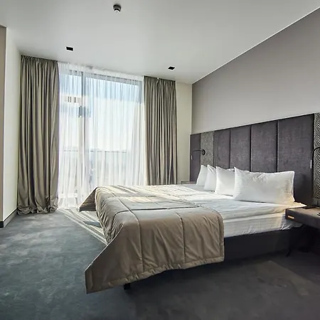 Fomich Hotel Bukowel