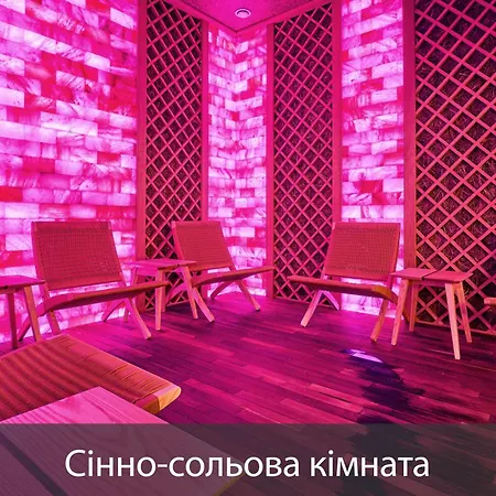 Fomich Hotel *