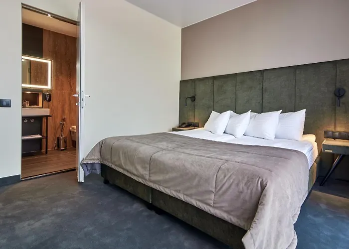 Fomich Hotel
