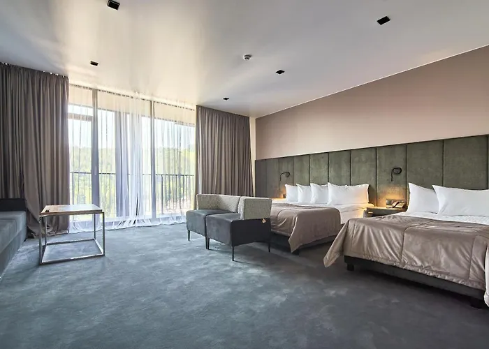 Fomich Otel