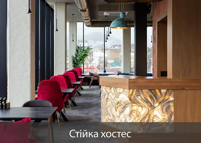 Fomich Otel *